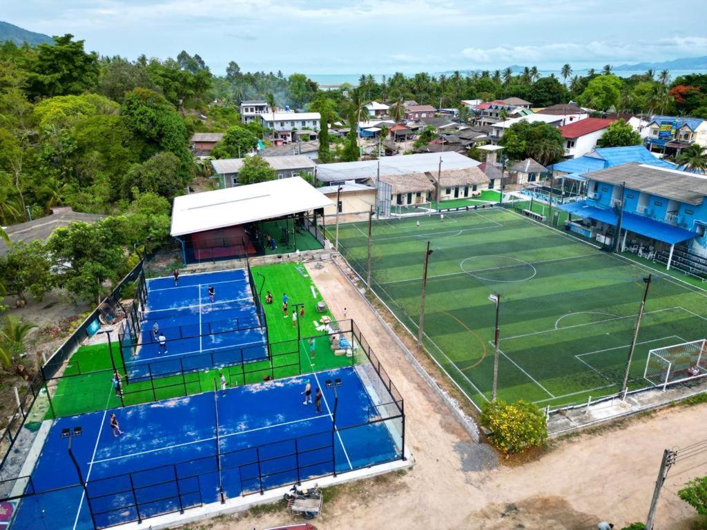 Отель Phangan Padel Club Баан Тай Экстерьер фото