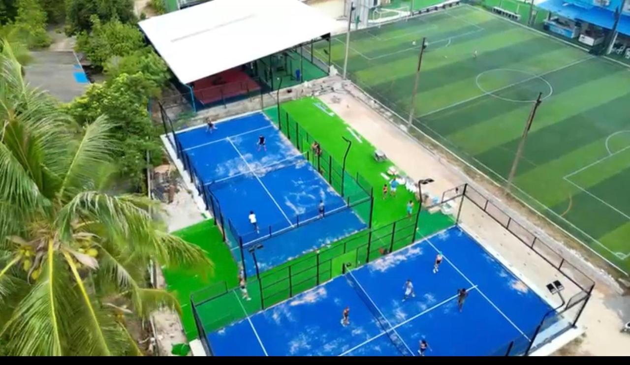 Отель Phangan Padel Club Баан Тай Экстерьер фото