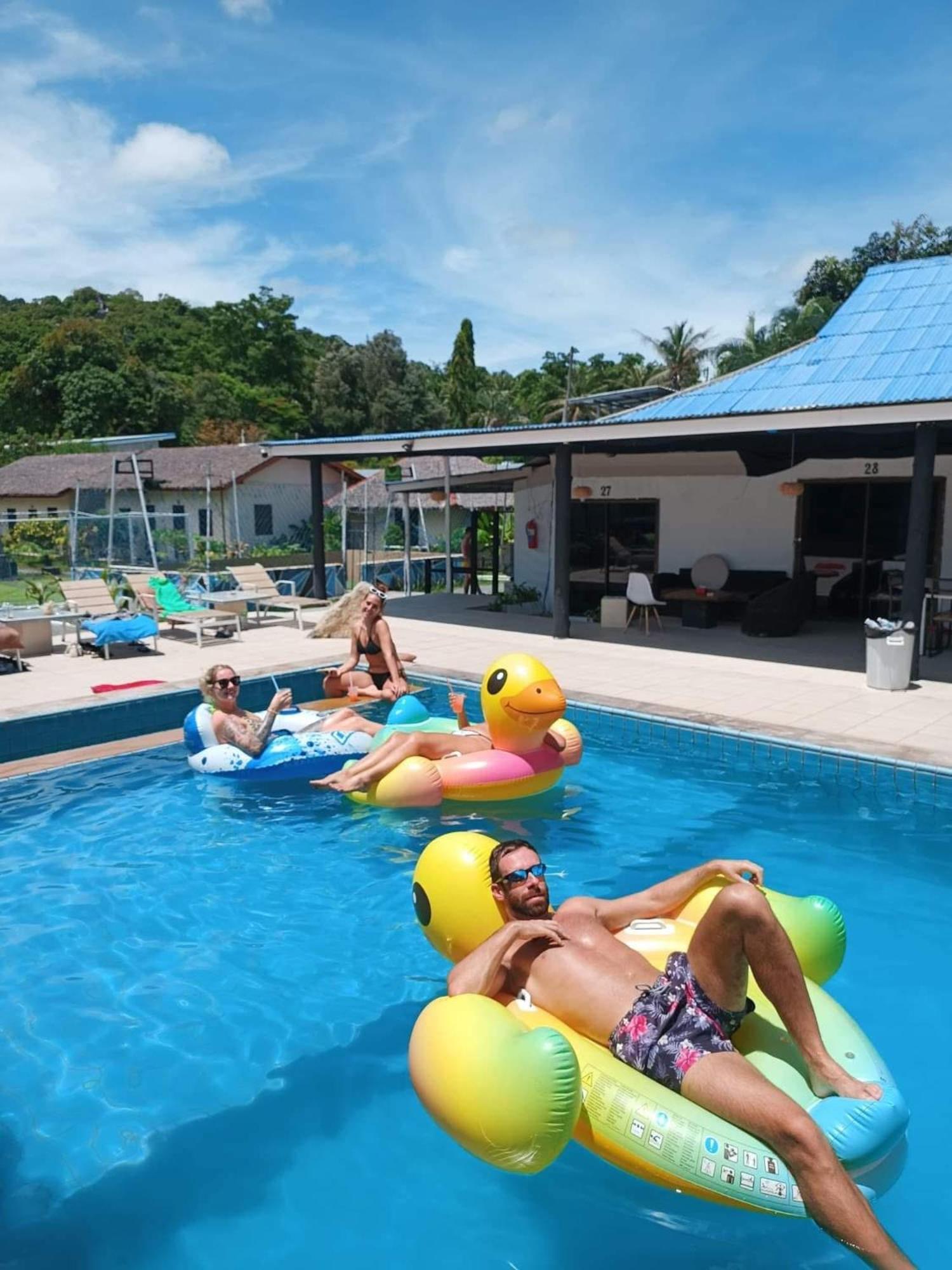 Отель Phangan Padel Club Баан Тай Экстерьер фото